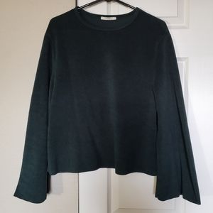 Zara Sweaters - Soft Zara sweater Zara Sweaters - Soft Zara sweater